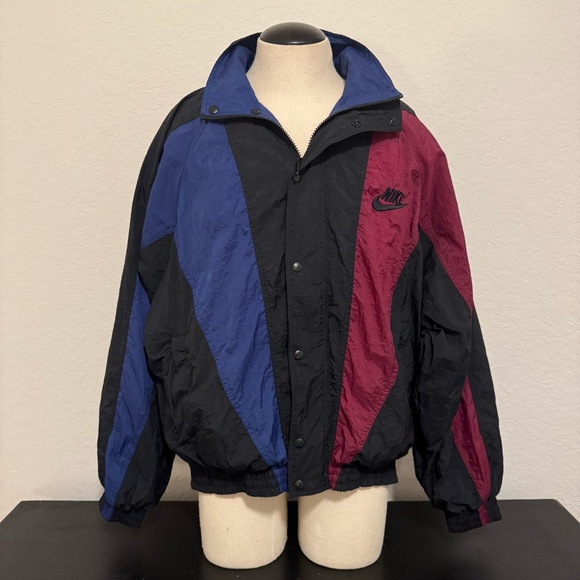 90s Vintage NIKE For Footaction Jacket / Windbreaker Royal Blue Black Magenta
